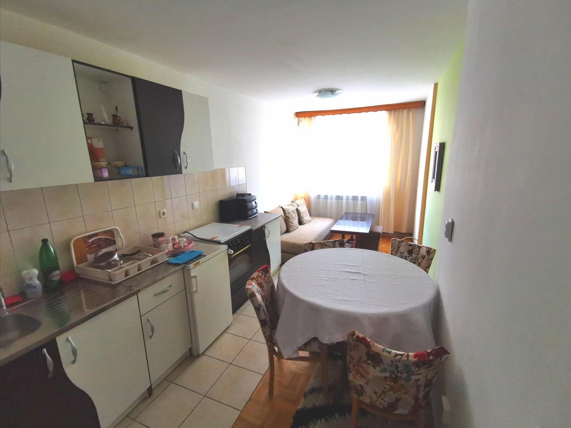 Near Sarajevo Airport Apartment Ngoại thất bức ảnh